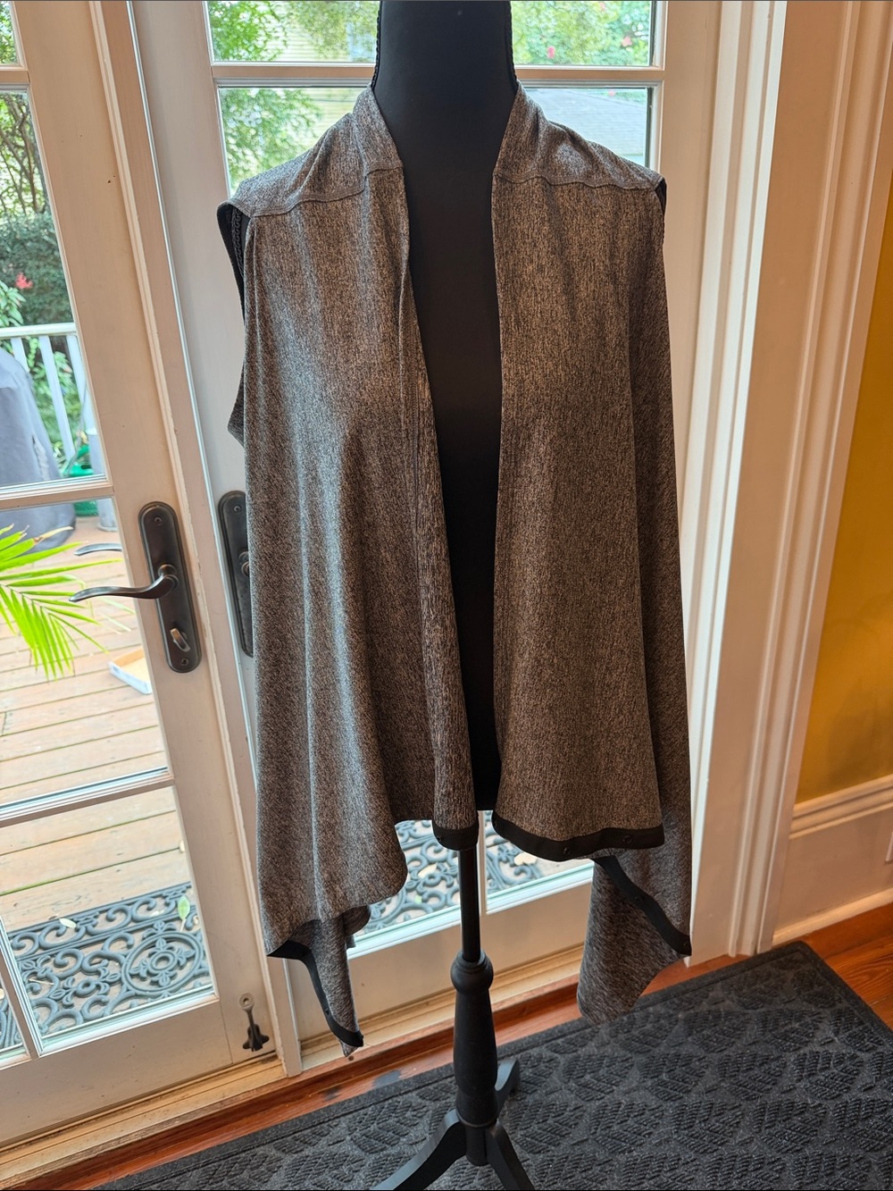 Athleta Gray Open-Front Draped Vest